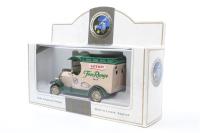 LP50169 Morris Bullnose van 'Safeway Free Range Eggs'