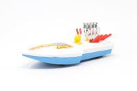 MI705 Seafire boat on trailer