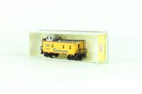 MP3294 Caboose in Chessie System yellow