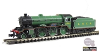 Class B17 4-6-0 2863 'Everton' LNER Apple green