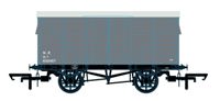 OR76GEGV004C GER 10t Covered Van LNER (post 1936) 632457