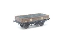 R-62-3S 12t 3-plank open wagon 39010 in SR grey