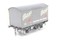 R-72B "Box Van, Bass, grey"