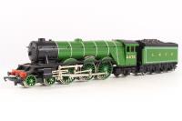 Class A1 4-6-2 'Royal Lancer' 4476 in LNER Green