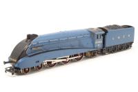 Class A4 4-6-2 'Mallard' 4468 in LNER Garter Blue