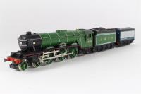Class A1/A3 4-6-2 'Flying Scotsman' 4472 in LNER Green with double tender