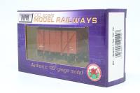 R1029-DB756126 12t double vent van in BR breakdown train red DB756126