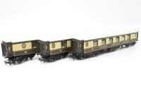 Pack of three Pullman coaches in umber & cream - separated from train set