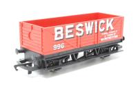 R1127Beswick 7 plank open wagon 996 Beswick