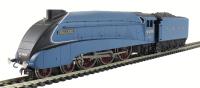 LNER Class A4 4-6-2 'Mallard' steam locomotive in LNER Garter blue (unboxed) Split from Flight Of The Mallard train set