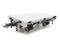 R19-8B Welshpool & Llanfair 1-plank match truck in light grey