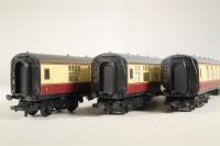 3 x Mk1 Crimson & Cream Coaches split from R2031 train pack