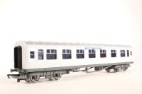 LNER third Class Coach 1586 in Silver Jubilee livery - Split from R2278M train pack