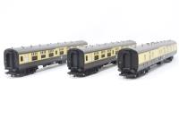 Mk1 coaches in BR chocolate & cream - Pack of 3 - Split from set "The Royal Duchy"