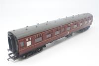 R2569Coach3 BR Mk.I corridor coach E15693 in Maroon - split from 'The Talisman' set