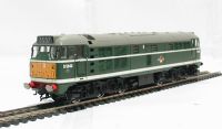 Class 31 D5640 in BR green