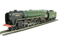 Class 7P6F 4-6-2 Britannia 70038 "Robin Hood" in BR Green with late crest (DCC Fitted)