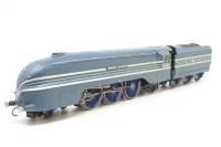 Class 8P Coronation 4-6-2 6224 'Princess Alexandra' in LMS Blue - split from train pack