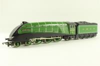 Class A4 4-6-2 4482 'Golden Eagle' in LNER Apple Green