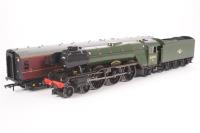 Class A3 4-6-2 60103 "Flying Scotsman" in BR gloss green with late crest and support coach - Exclusive to Locomotion Models