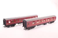 Set of Two BR Composite Cars in BR Maroon
