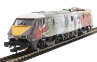 Class 91 91111 'For the Fallen' in Virgin Trains East Coast Remembrance livery