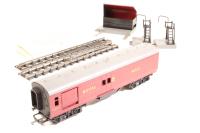Operating Royal Mail Parcels Coach Set - M30224 - includes lineside equipment