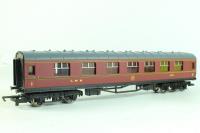 Stanier Composite Coach 4001 in LMS Maroon