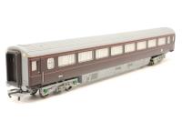 Mk 3 Royal Train household coach 2918 in Royal claret (from Royal Train pack)
