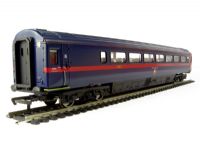 Mk3 TGS trailer guards standard in GNER livery - 44056