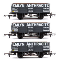R60111x3 Set of 3 Emlyn Anthracite Swansea  21 Ton Coal Wagons