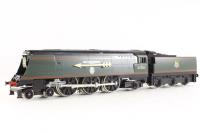 Battle of Britain Class 4-6-2 '501 Squadron Golden Arrow' 34085 in BR Green - Beatties special edition