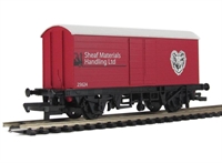 Long Wheel Base Box Van - Sheaf Materials Handling Ltd - 25624 - Railroad Range