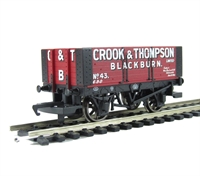 R6519 6 Plank Wagon 43 'Crook & Thompson'