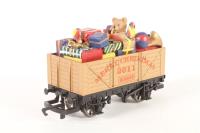 7-plank open wagon with gift load - Merry Christmas 2011