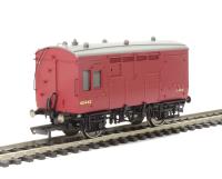 R6727A Horse box 42442 in LMS maroon
