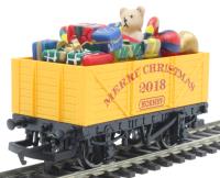 R6889 2018 Merry Christmas gift open wagon