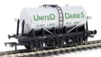 14 ton tank wagon 4430 "United Dairies"