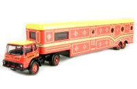 R7044 "Bartellos' Big Top Circus" Long Caravan