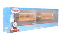 R9293 Thomas and Friends - Annie and Clarabel coaches R9293 Thomas and Friends - Annie and Clarabel coaches
