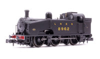 Class J50 8962 in LNER black
