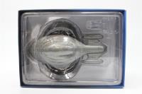 STOSC-Issue48 Armored USS Voyager - Star Trek