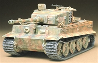 35146 German PzKpfw VI Tiger I Ausf E SdKfz 181 late version with figure