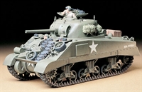 35190 US M4 Sherman medium tank early production with figure & equipment