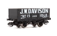 TTR7021P TT:120 Scale 7 Plank Wagon J. W. Davison