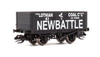 TTR7023P TT:120 Scale 7 Plank Wagon Newbattle