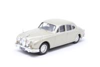 VA08405 Jaguar MkII Golden Sand