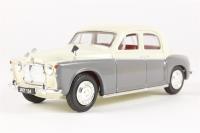 VA19008 Ivory/Grey Rover P4