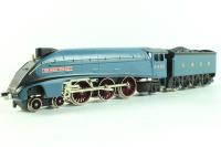 Class A4 4-6-2 4498 'Sir Nigel Gresley' in LNER Garter Blue