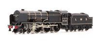 Class 6B Royal Scot 4-6-0 6146 "The Rifle Brigade" in LMS Black